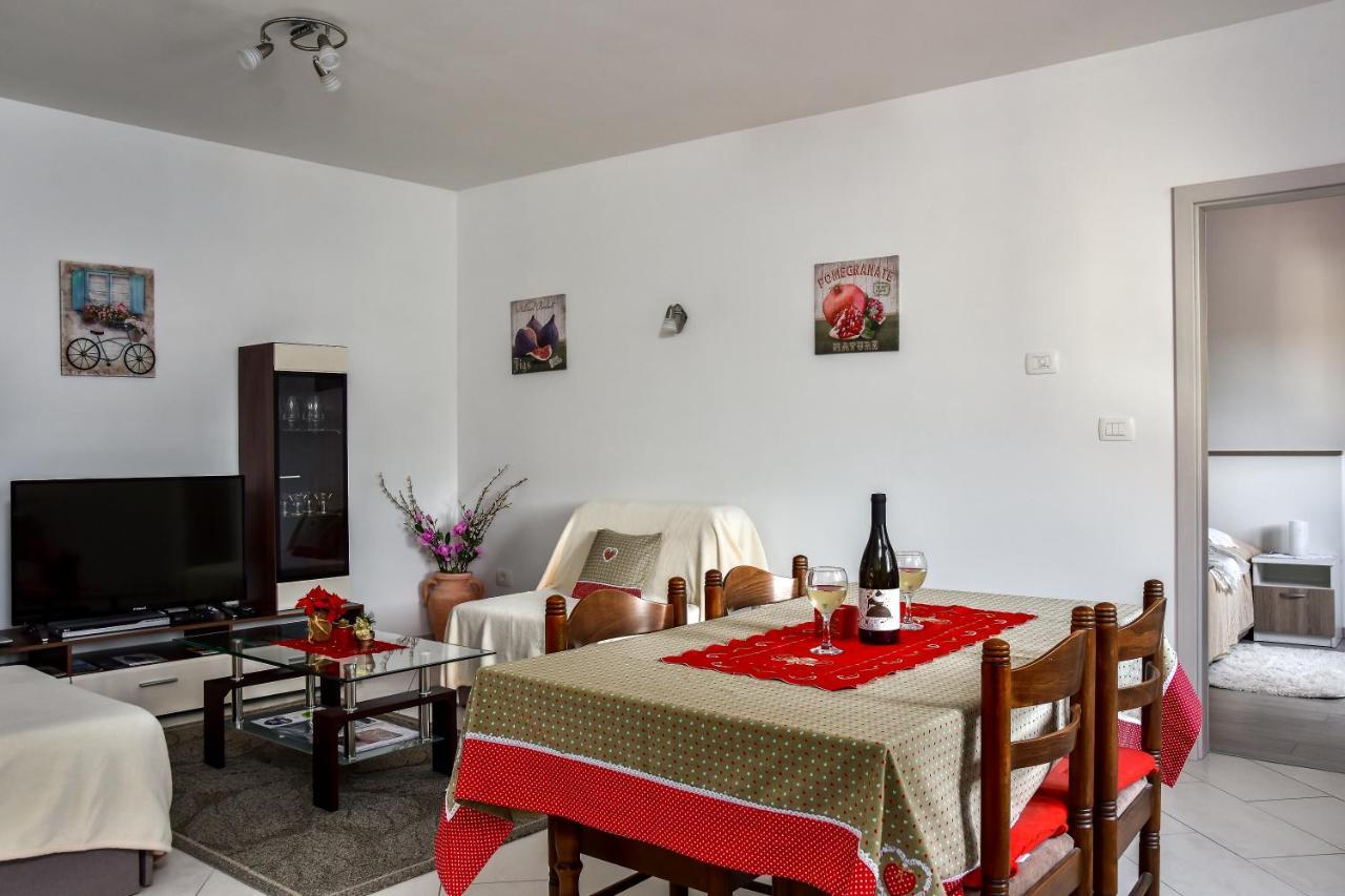 Apartment Koraca